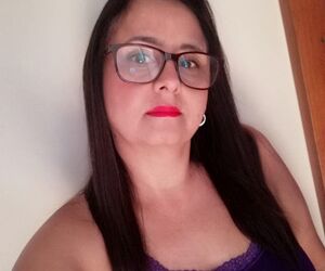 LUZ RUIZ